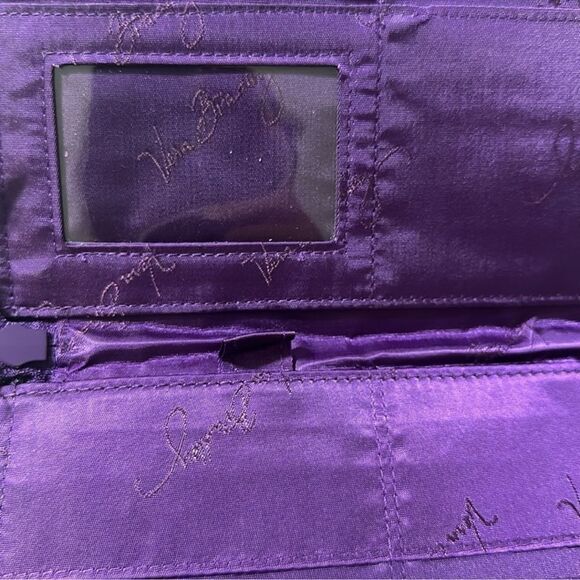 Vera Bradley Viva La Vera White Purple Green Quilted Cotton Wristlet Wallet - Picture 11 of 11